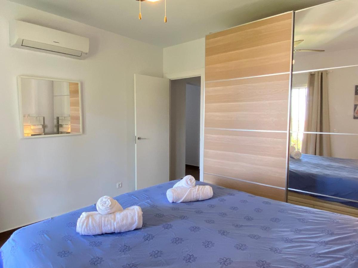 Villa Casa La Vida Casasol 内尔哈 外观 照片