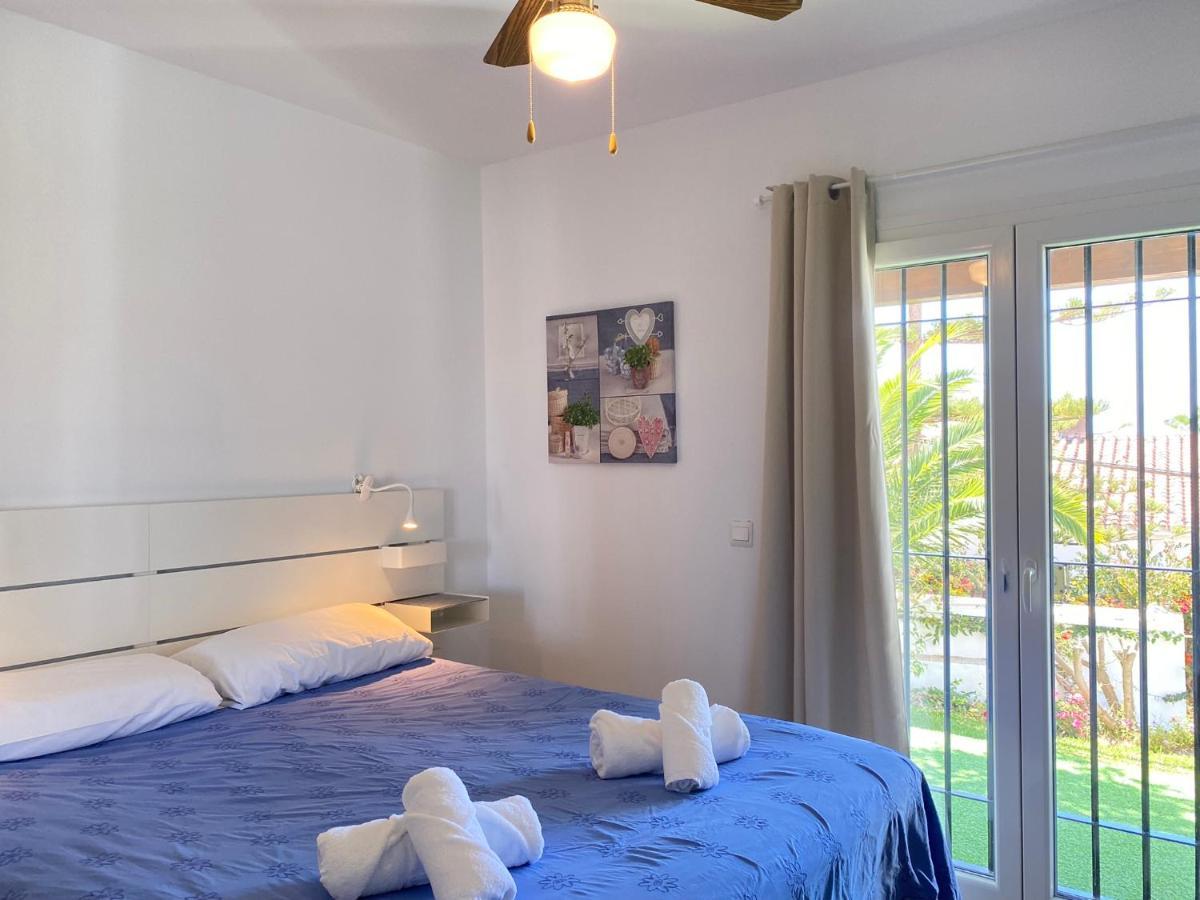 Villa Casa La Vida Casasol 内尔哈 外观 照片